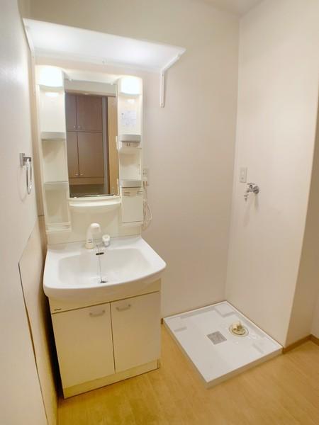 木津川市州見台２丁目のアパート