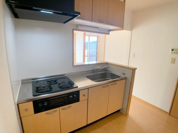 木津川市州見台２丁目のアパート