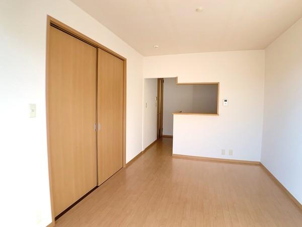 木津川市州見台２丁目のアパート