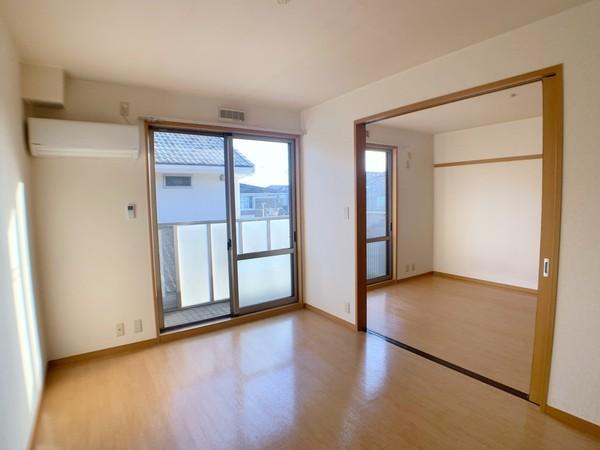 木津川市州見台２丁目のアパート