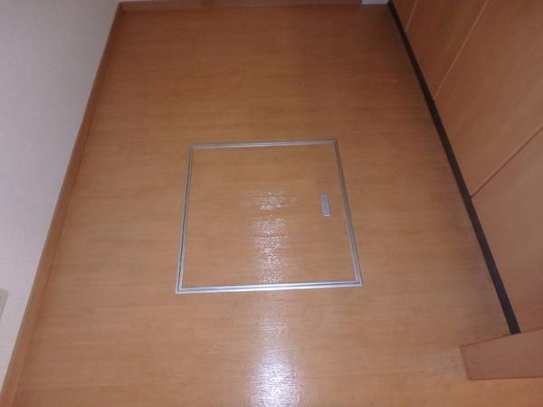 木津川市州見台２丁目のアパート