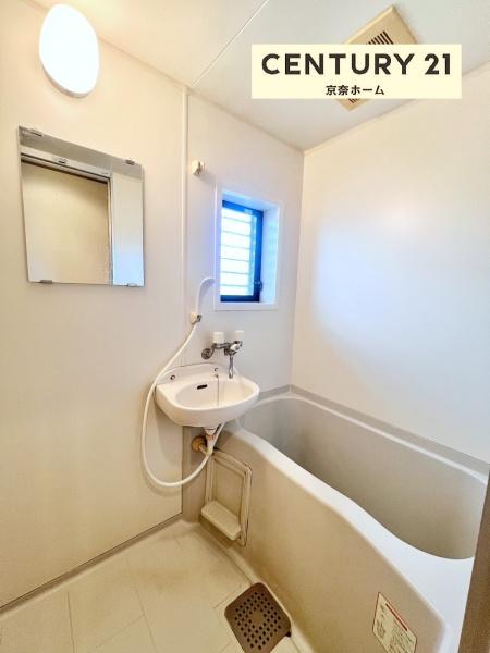 奈良市中山町のアパート