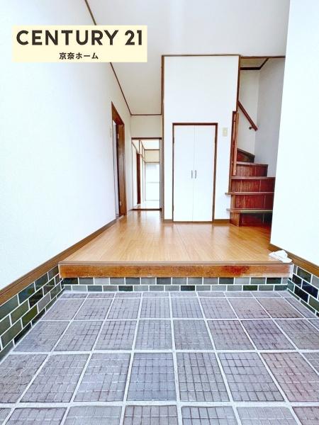 大和郡山市九条町の貸家