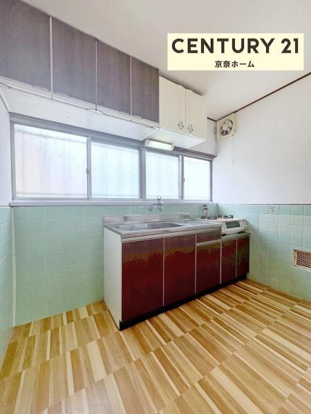 大和郡山市九条町の貸家