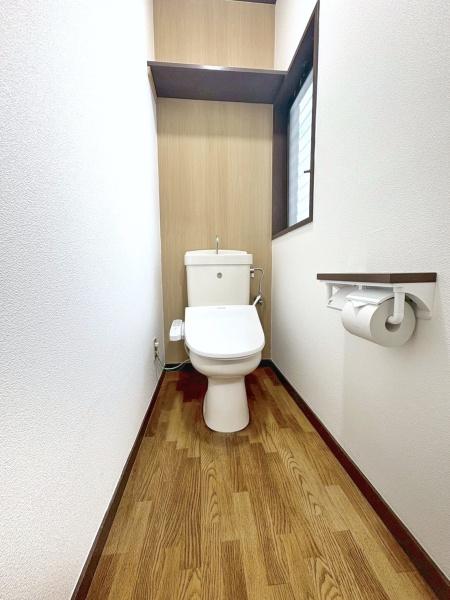 北葛城郡上牧町服部台1丁目の貸家(トイレ)