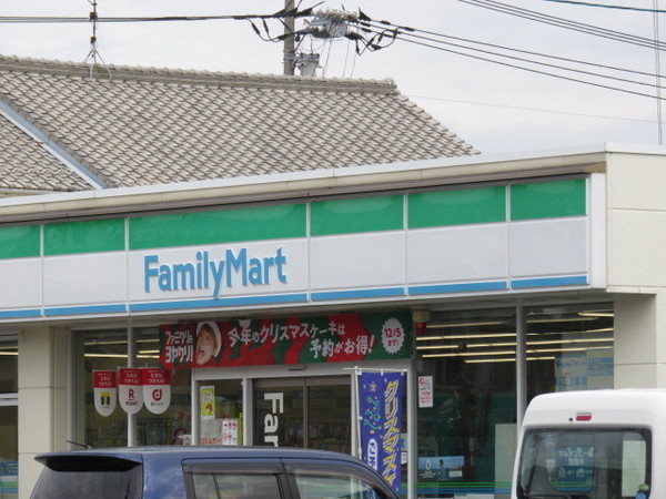 大竹市新町２丁目のアパート(ファミリーマート大竹西栄店)