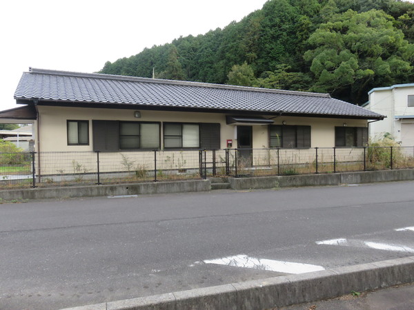 熊毛郡田布施町大字別府の事務所