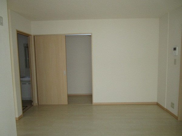 岩国市玖珂町野口のマンション