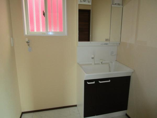 岩国市車町３丁目の貸家