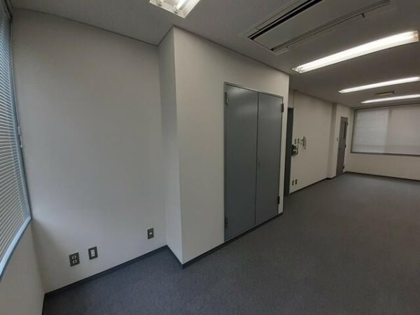 メビュウス高島ビル