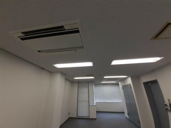 メビュウス高島ビル