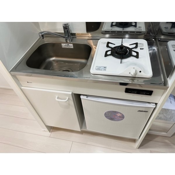 PINES三軒茶屋