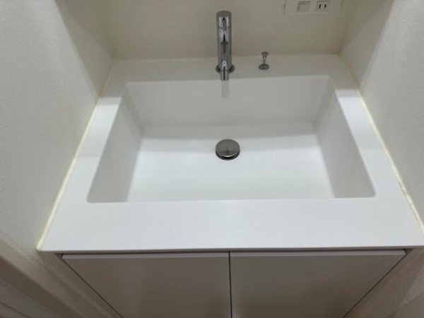 ＣＲＥＡＬ三軒茶屋