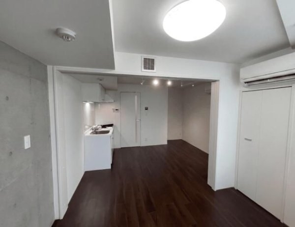 ＣＲＥＡＬ三軒茶屋