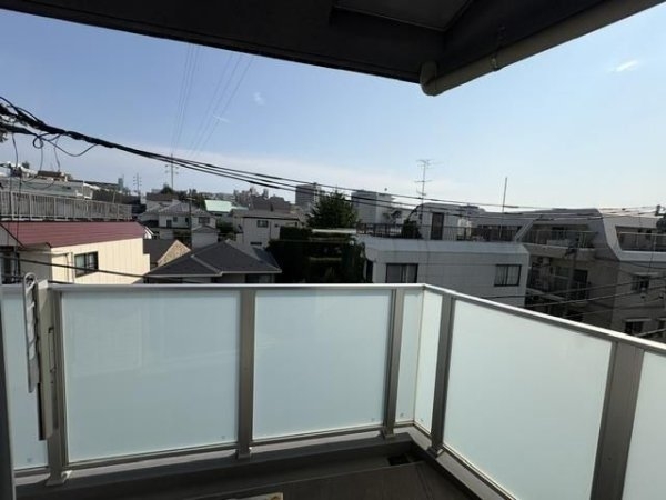 ＧＥＮＯＶＩＡ三軒茶屋ｇｒｅｅｎｖｅｉｌ