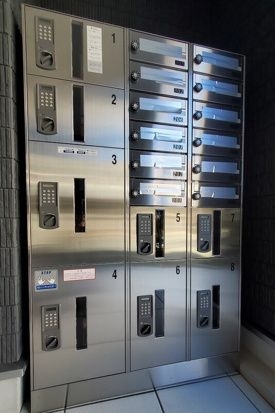 リブリ・三軒茶屋