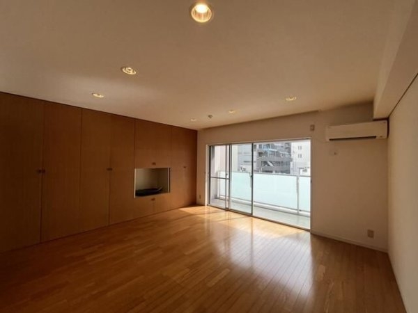 Ｅｌｉｔｅ　Ｒｅｓｉｄｅｎｃｅ　Ｍｉｙａｍａｓｕｚａｋａ