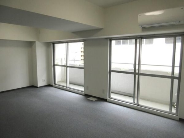 笹塚総榮ビル