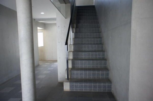 ＦＲＥＳＣＡ神宮前