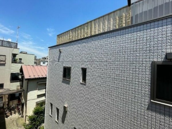 光ハウス