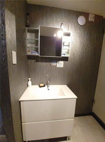 ＳＢ０３０　クロス三軒茶屋９