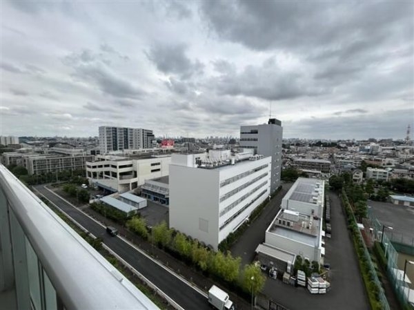ザ・リバープレイスセンターコート
