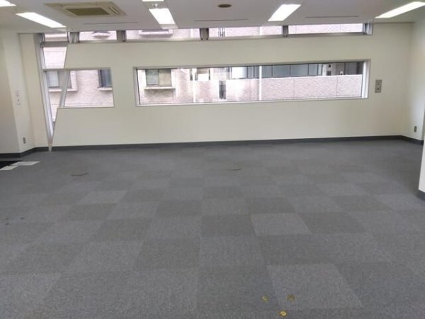 東海ビル