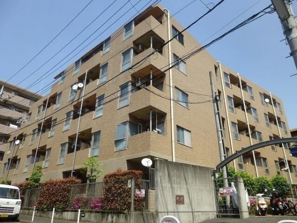 サンパラッツオ六番館