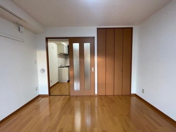 サンパラッツオ六番館