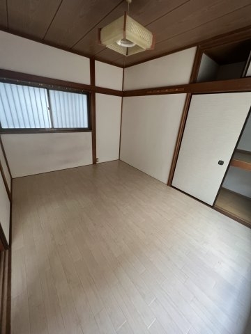 細貝ハイツ