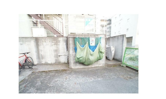 クレール三宿Ａ棟