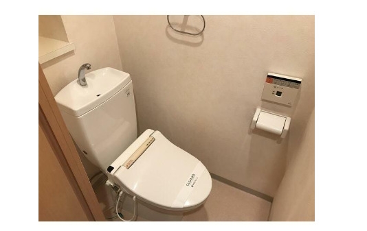 プラティーク三軒茶屋