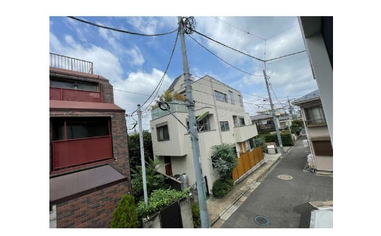 エピ三軒茶屋