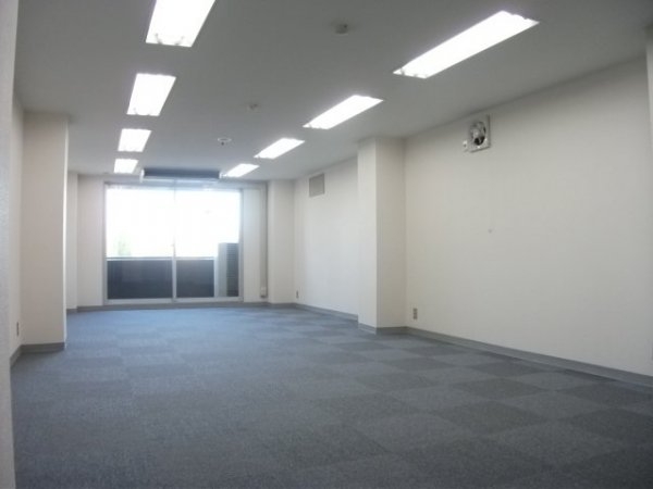 南青山ビル