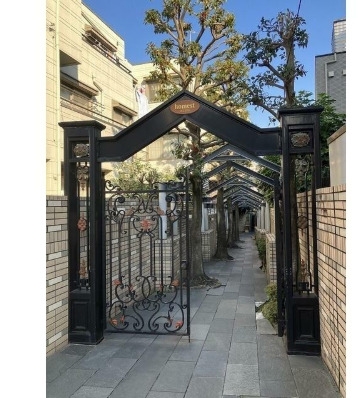 ホメスト池尻