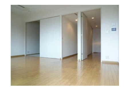 グランドメゾン三軒茶屋