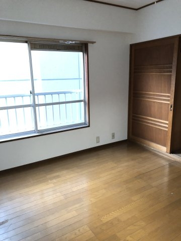ロジェ麻布