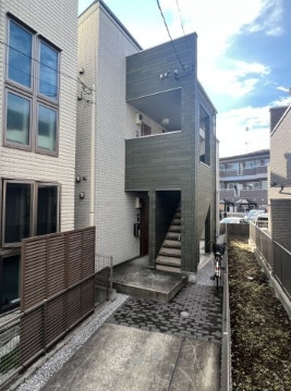 川崎市中原区上新城２丁目のアパート