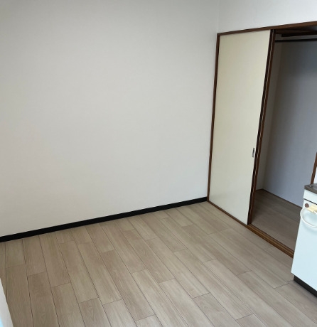 エレガンス三宿