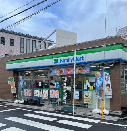 メゾンモナミ(ファミリーマート池尻3丁目店)