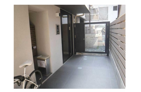 ＬＥＧＡＬＡＮＤ三軒茶屋