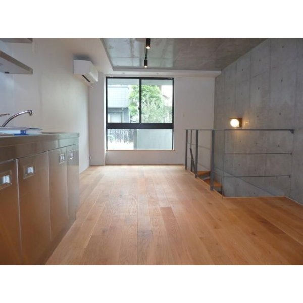 ＬＥＧＡＬＡＮＤ三軒茶屋