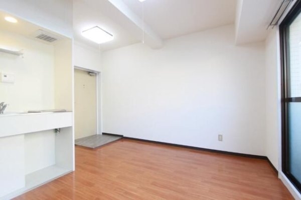 ライオンズマンション三軒茶屋第７