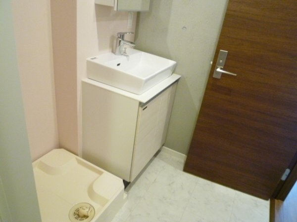 ウェルスクエアイズム三軒茶屋