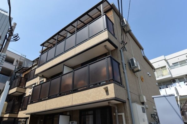 ソレイユ三宿