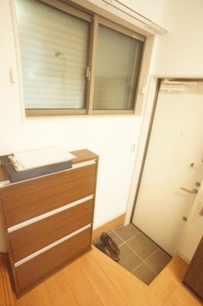 世田谷区弦巻２丁目戸建て