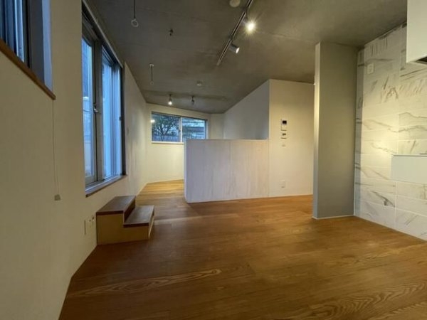 モンクレ桜新町