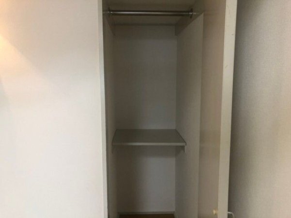 レオパレス三軒茶屋　A棟