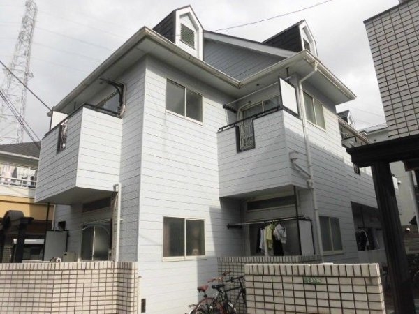 レオパレス三軒茶屋　A棟