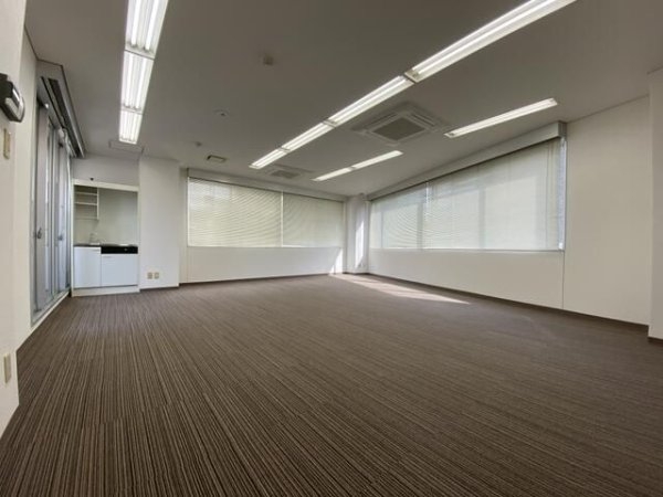 ＤＭＫ代々木ビル